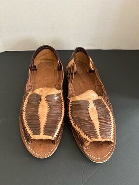 New Men's Two-Tone Brown Leather Huarache Slip-On Shoes size 8